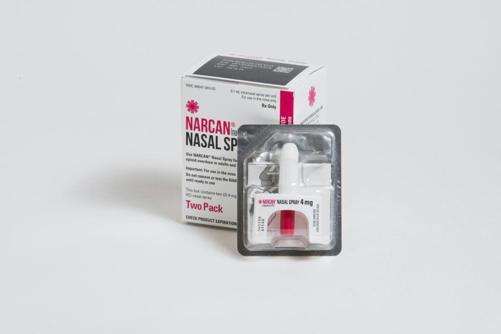 Narcan 4mg nasal spray